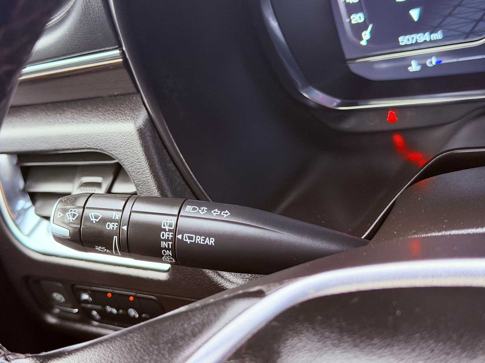 Thumbnail: 2024 GMC Yukon XL - 26