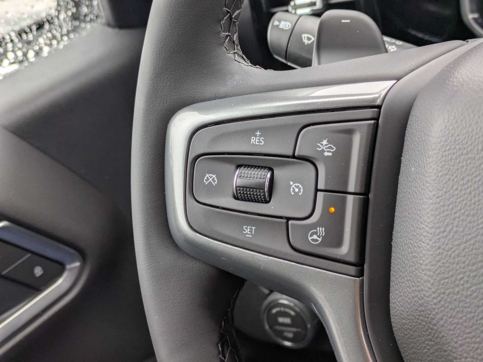 Thumbnail: 2026 Chevrolet Silverado 1500 - 27