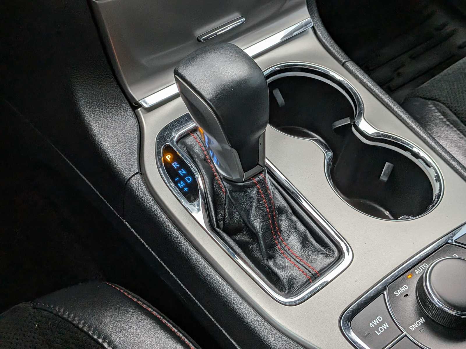 Thumbnail: 2017 Jeep Grand Cherokee - 34