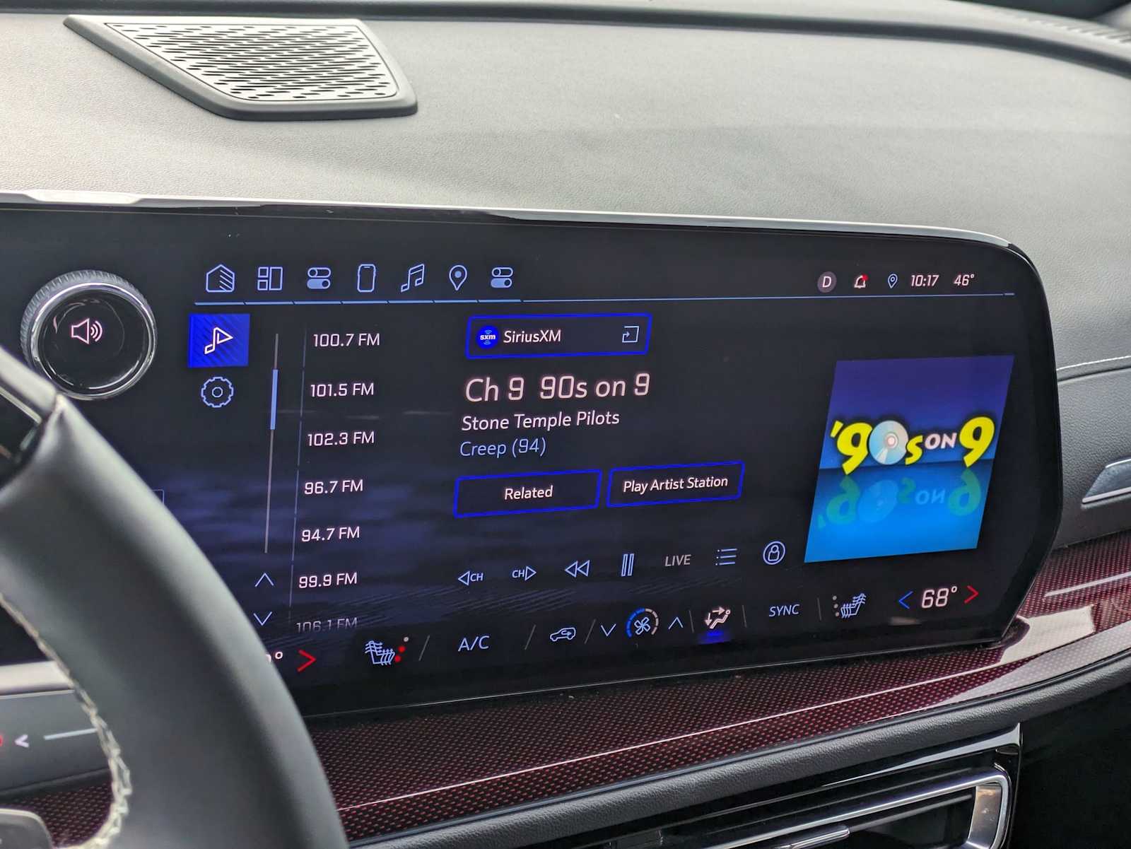 Thumbnail: 2024 Chevrolet Traverse - 30