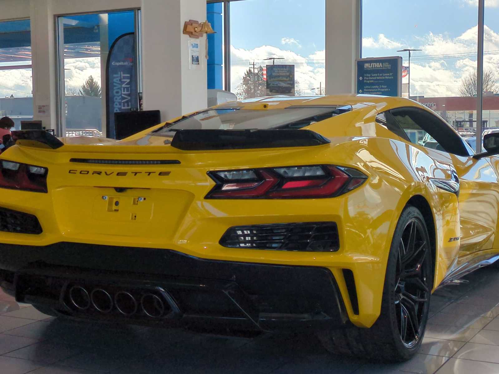 Thumbnail: 2025 Chevrolet Corvette - 6