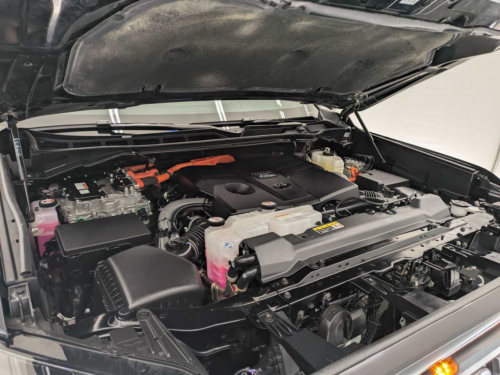 Thumbnail: 2025 Toyota Tundra - 15