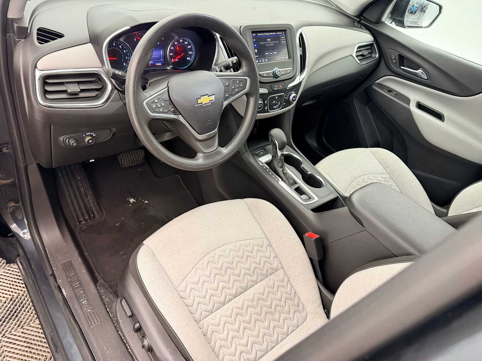 Thumbnail: 2023 Chevrolet Equinox - 2