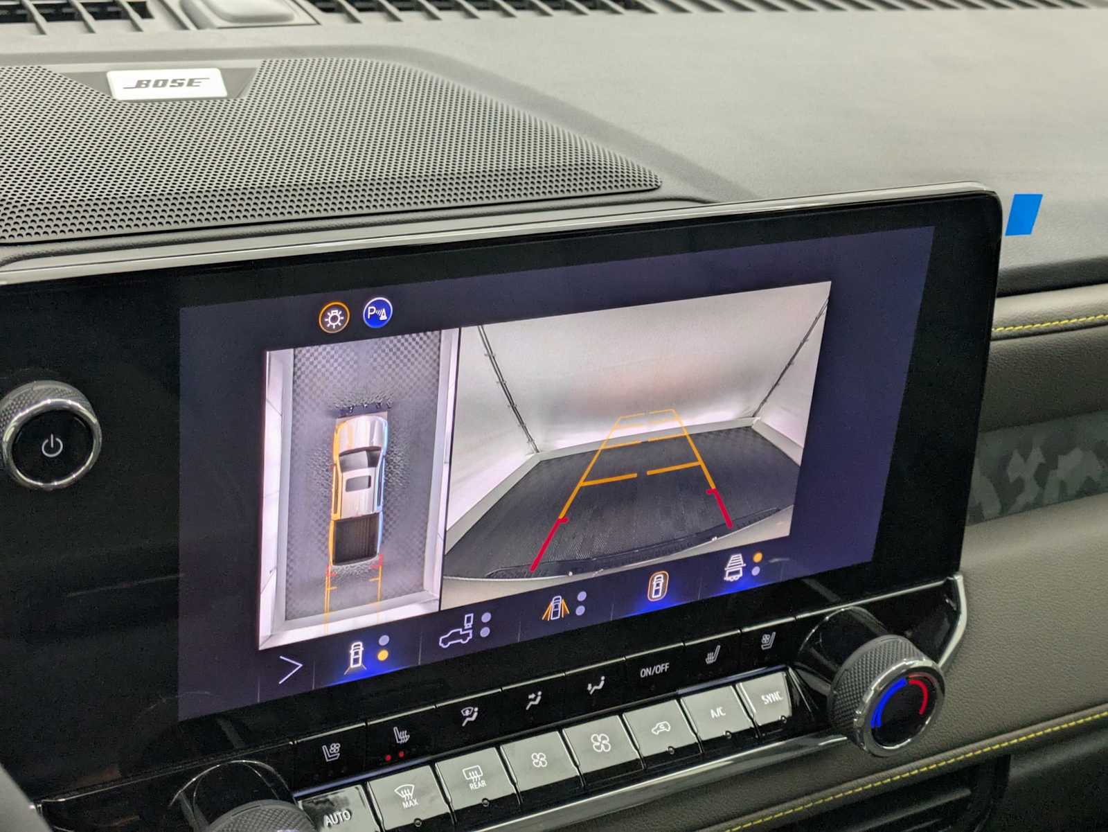 Thumbnail: 2026 Chevrolet Colorado - 30