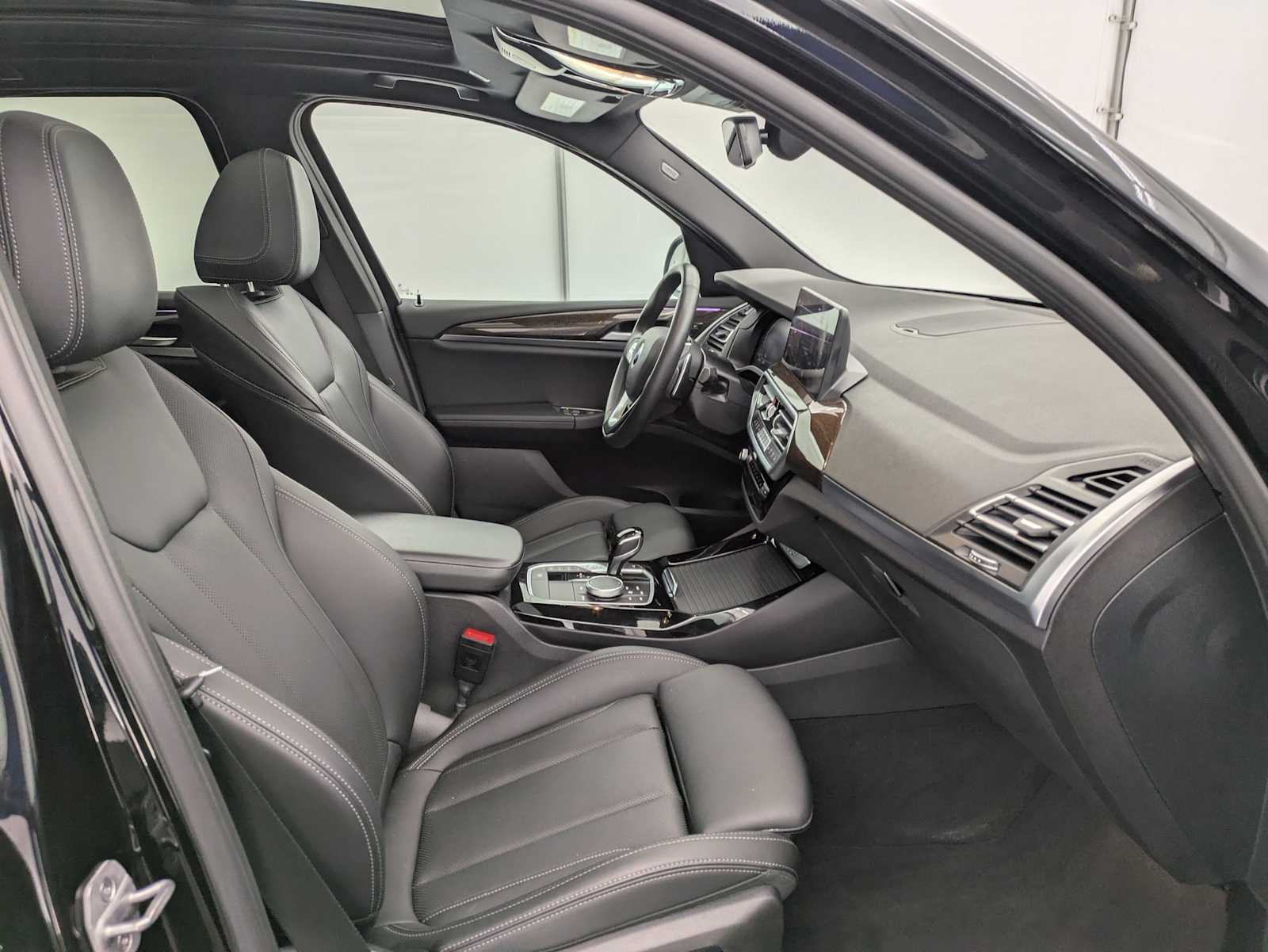 Thumbnail: 2024 BMW X3 - 23
