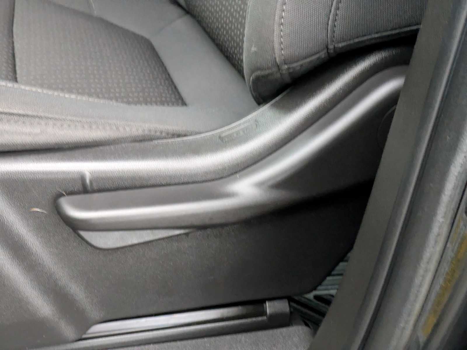 Thumbnail: 2021 Chevrolet Silverado 1500 - 18