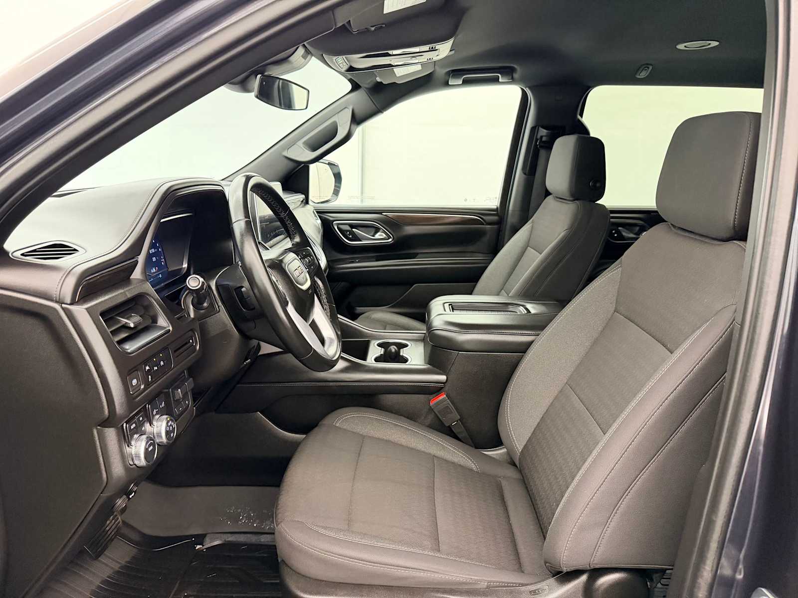 Thumbnail: 2024 GMC Yukon XL - 17