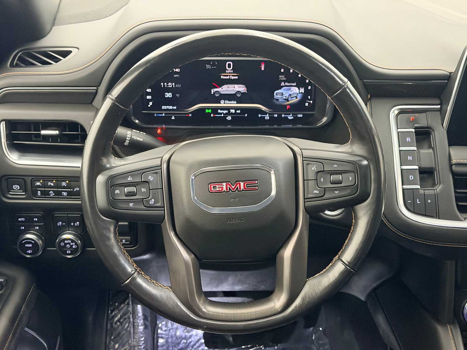 Thumbnail: 2022 GMC Yukon - 25