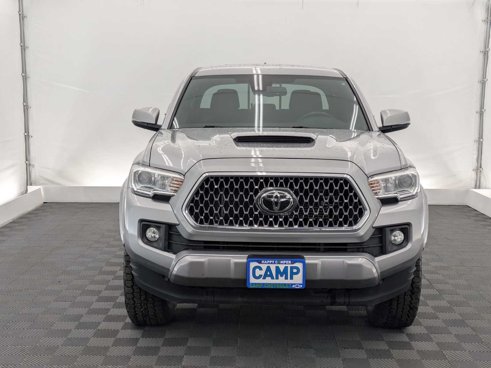 Thumbnail: 2019 Toyota Tacoma - 9