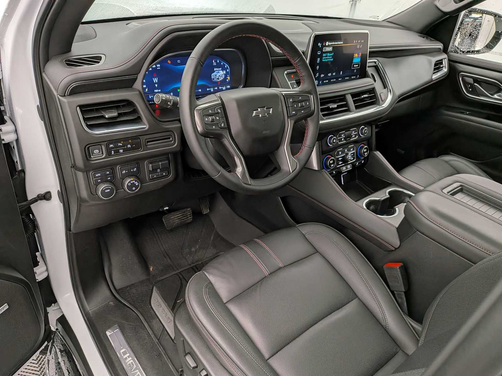 2024 Chevrolet Tahoe RST photo 2