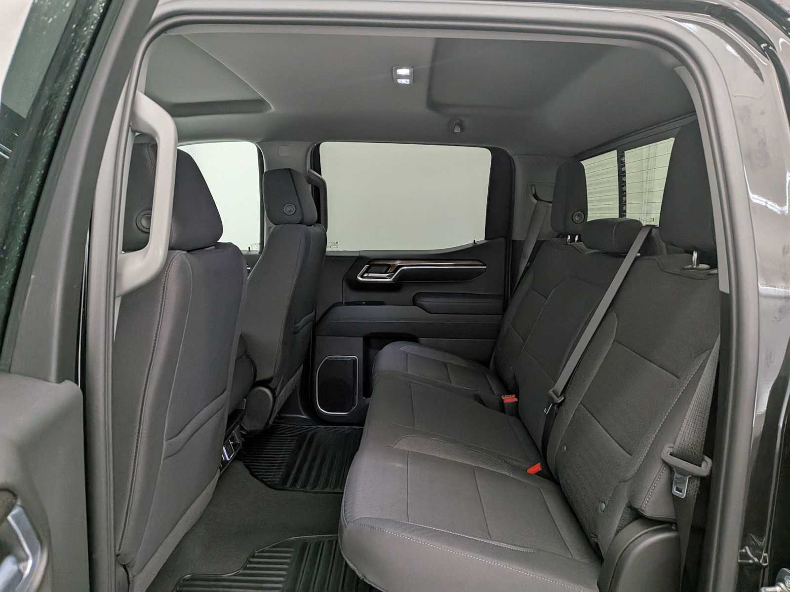 Thumbnail: 2026 Chevrolet Silverado 1500 - 22