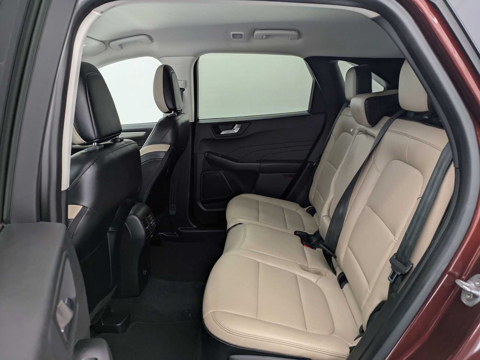 Thumbnail: 2021 Ford Escape - 20