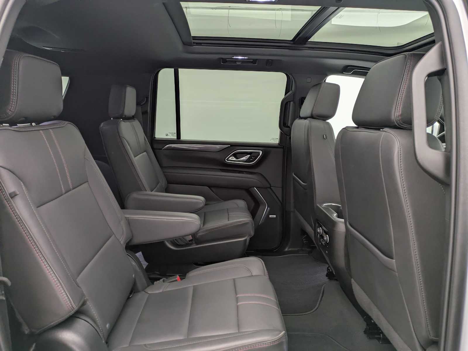 Thumbnail: 2024 Chevrolet Suburban - 22