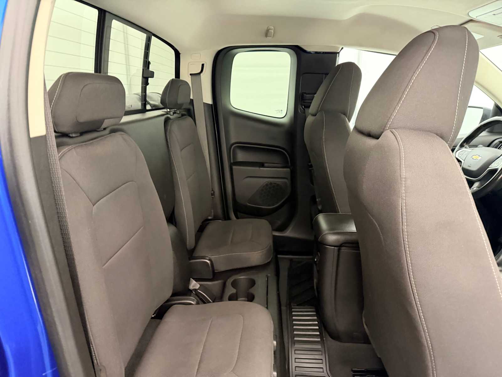 Thumbnail: 2022 Chevrolet Colorado - 20