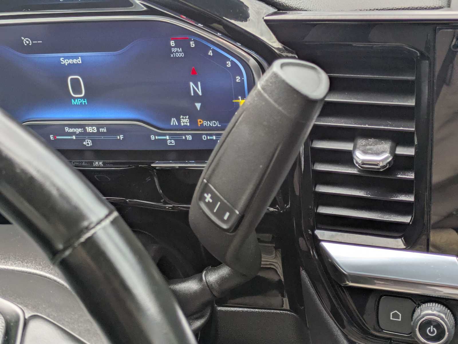 Thumbnail: 2023 Chevrolet Silverado 1500 - 30