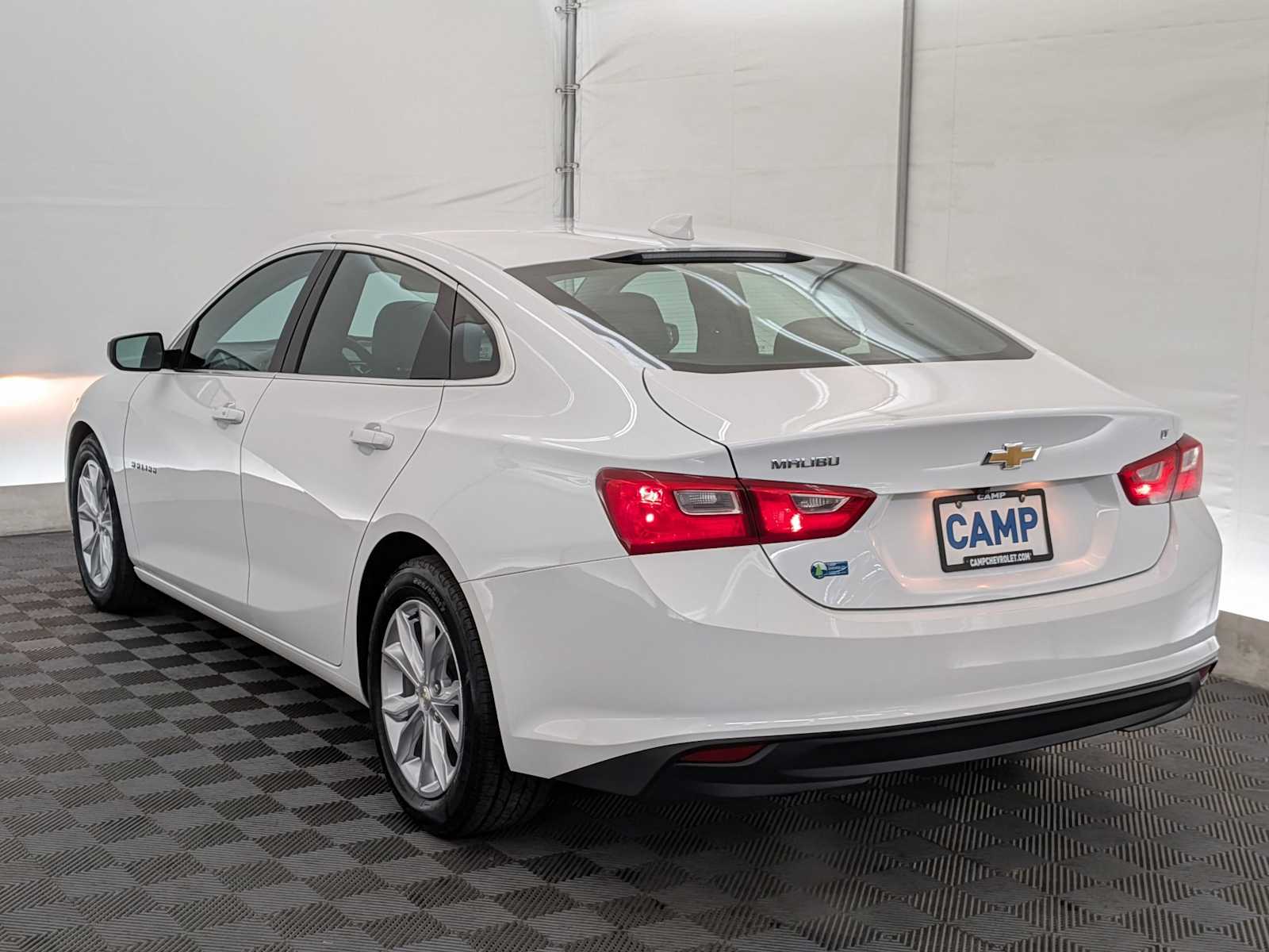 2023 Chevrolet Malibu 1LT photo 4