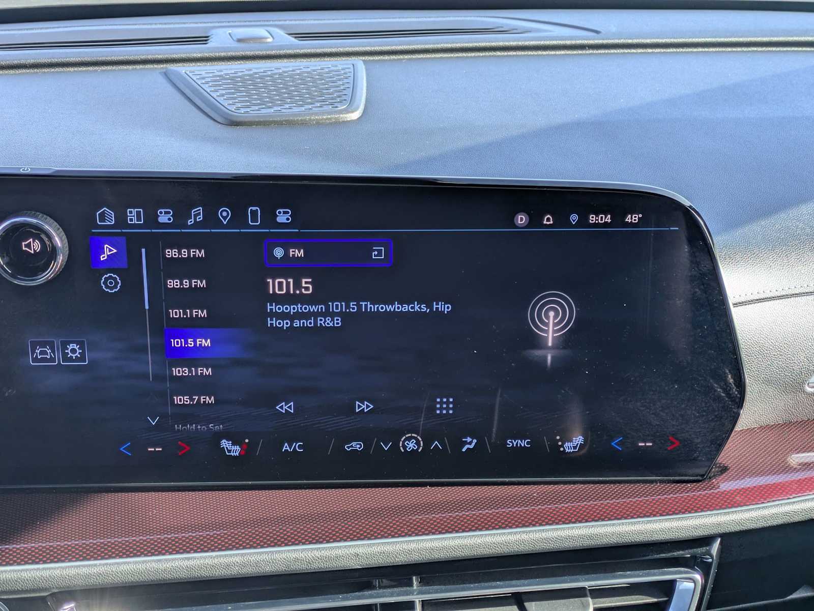 Thumbnail: 2024 Chevrolet Traverse - 27