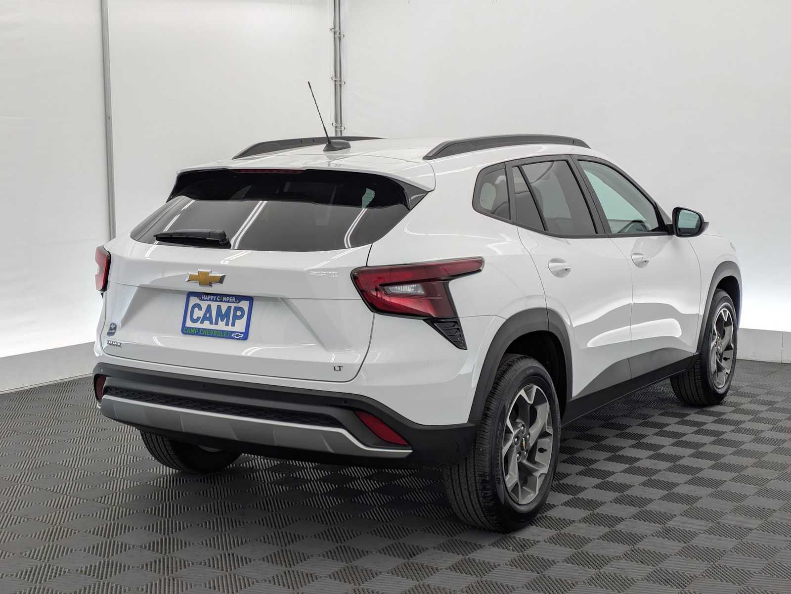 Thumbnail: 2026 Chevrolet Trax - 6