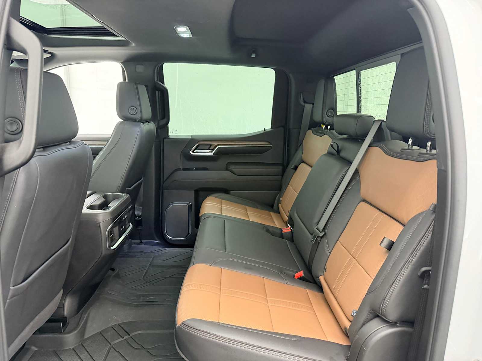 Thumbnail: 2024 Chevrolet Silverado 1500 - 23