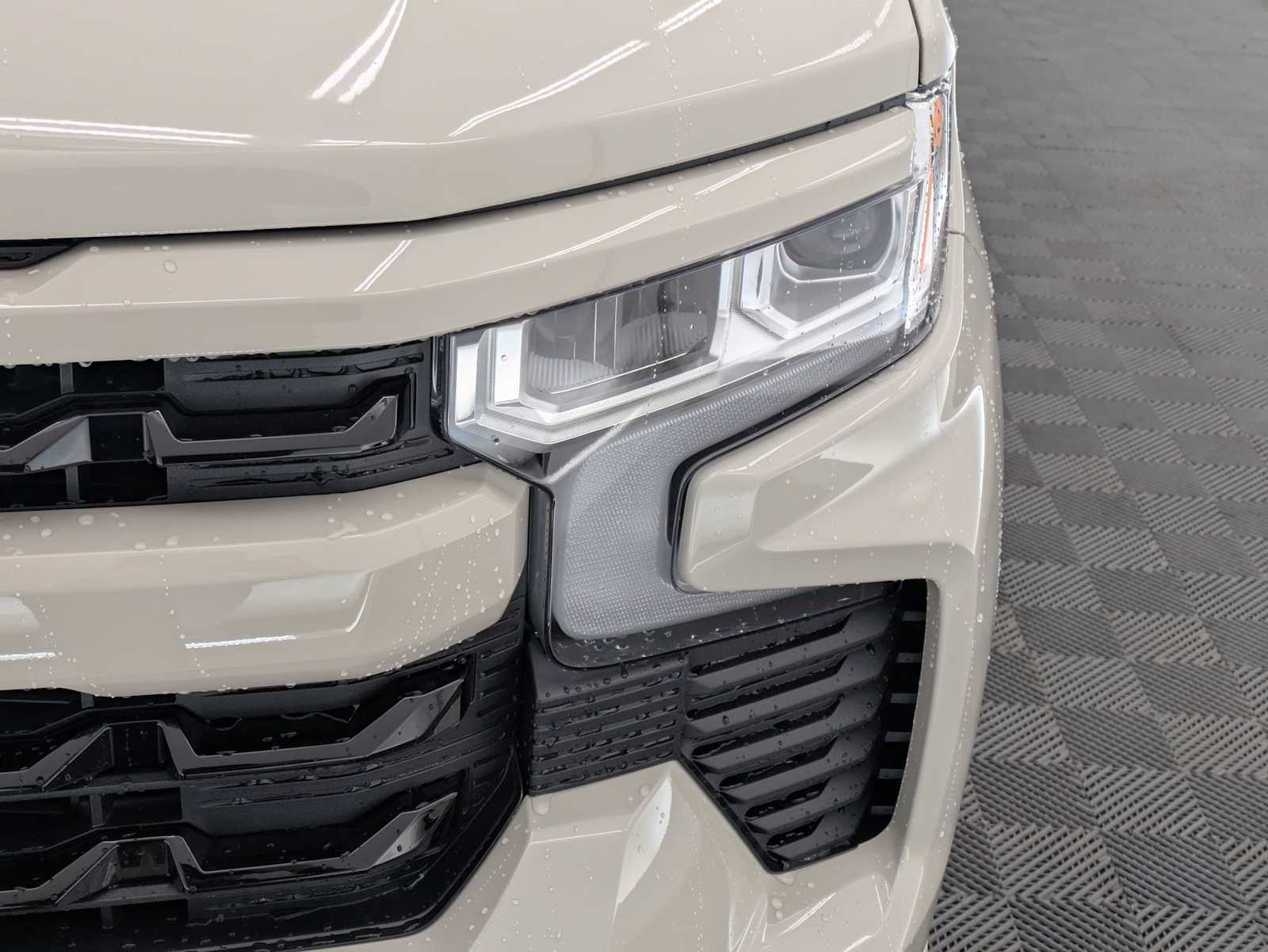 Thumbnail: 2026 Chevrolet Silverado 1500 - 10