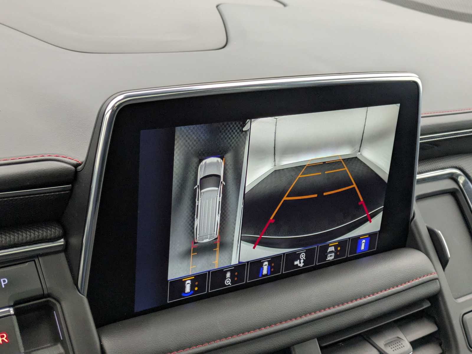 Thumbnail: 2024 Chevrolet Suburban - 29