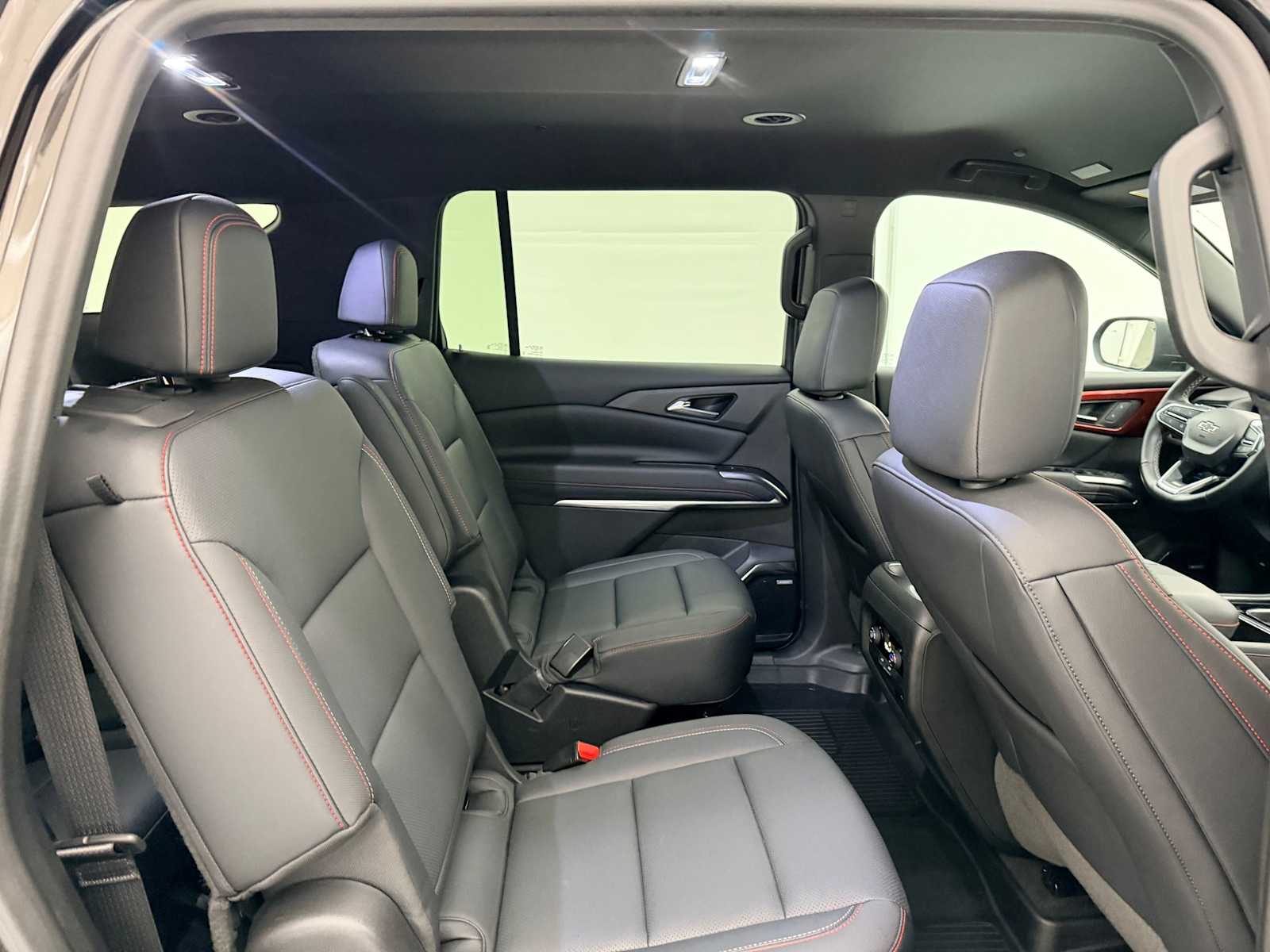 Thumbnail: 2024 Chevrolet Traverse - 21