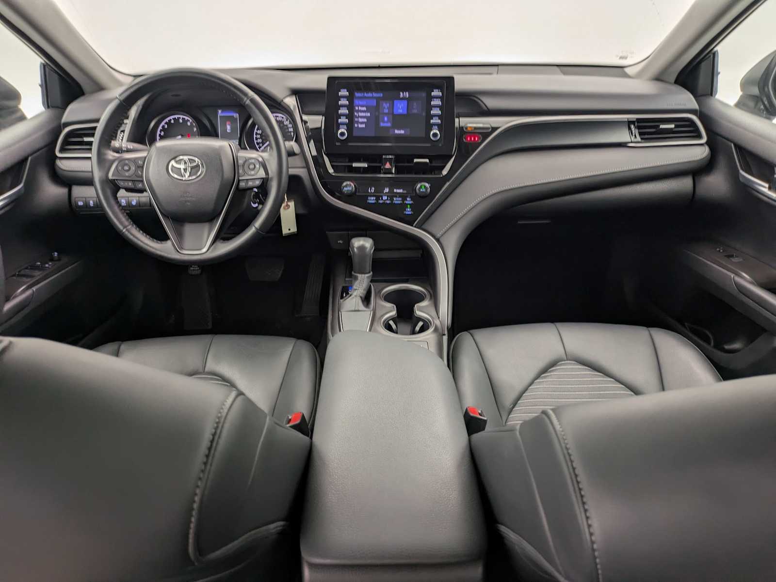 Thumbnail: 2024 Toyota Camry - 15