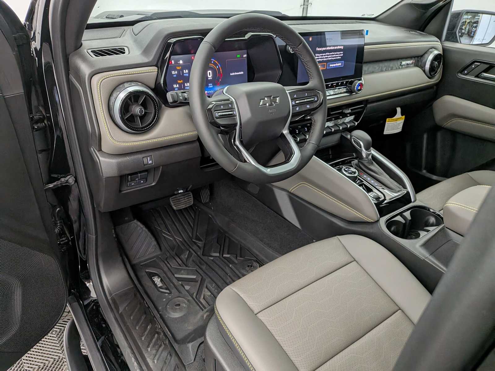 Thumbnail: 2026 Chevrolet Colorado - 2