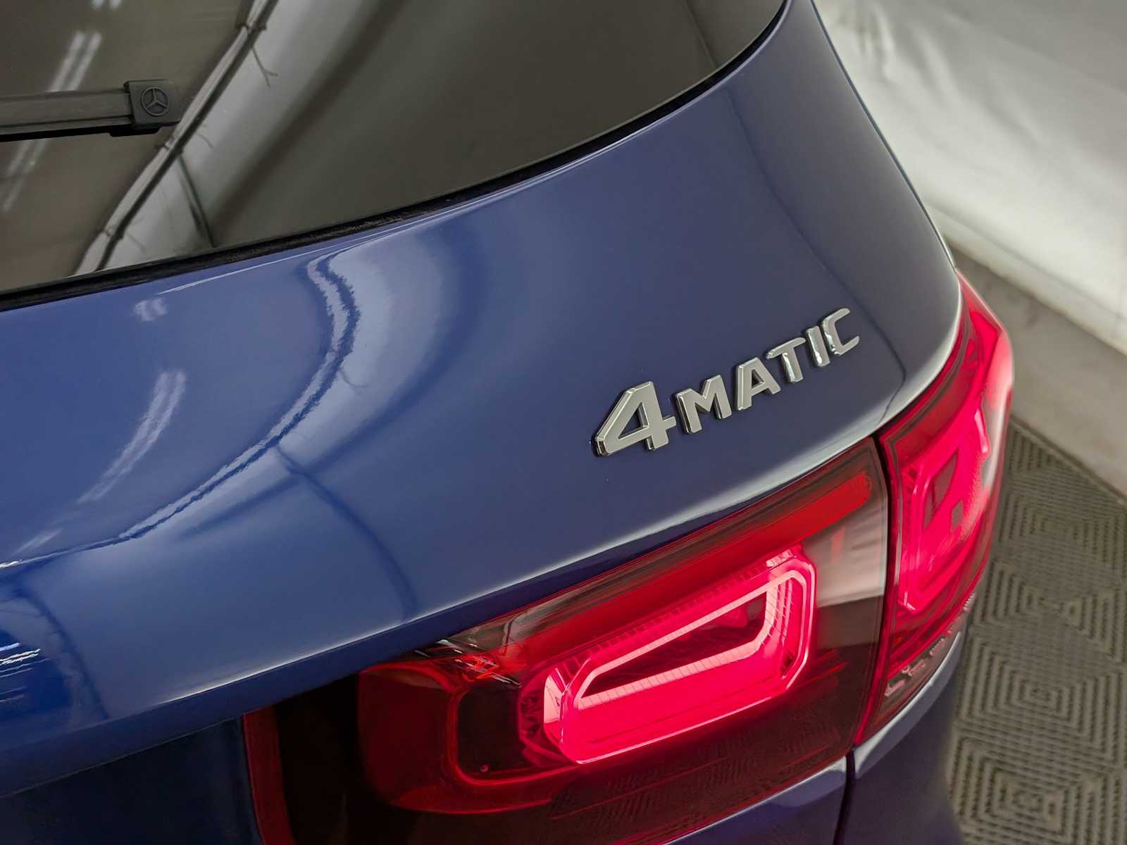 Thumbnail: 2021 Mercedes-Benz GLB - 13