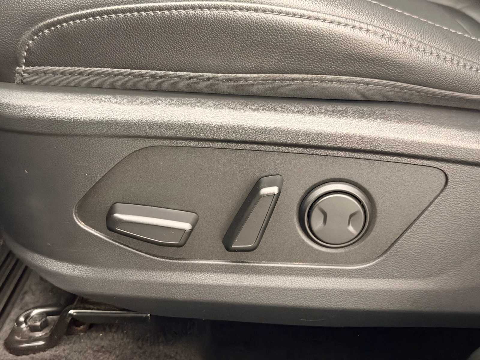 Thumbnail: 2024 Hyundai Santa Cruz - 17