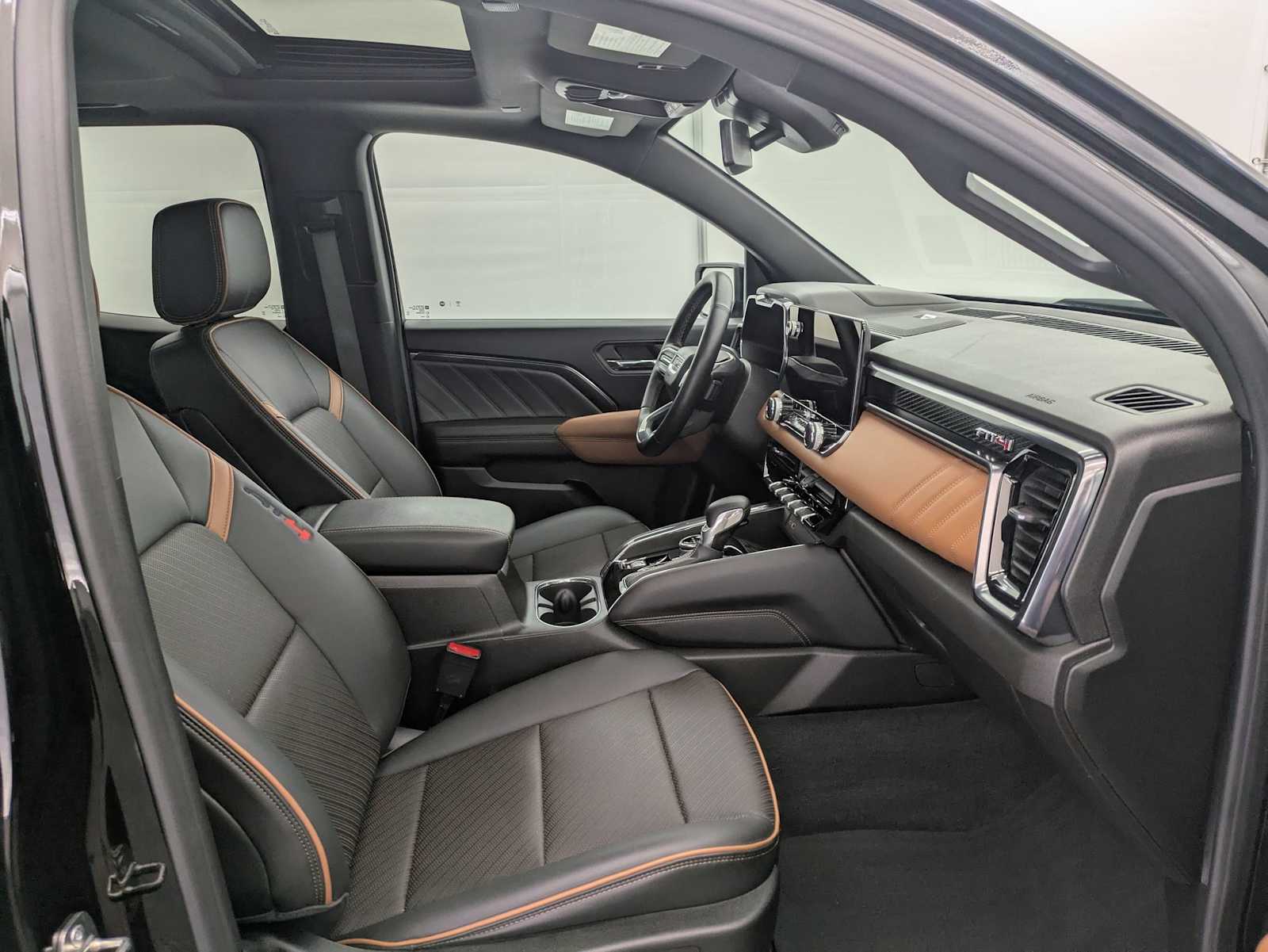 2023 GMC Canyon AT4 22