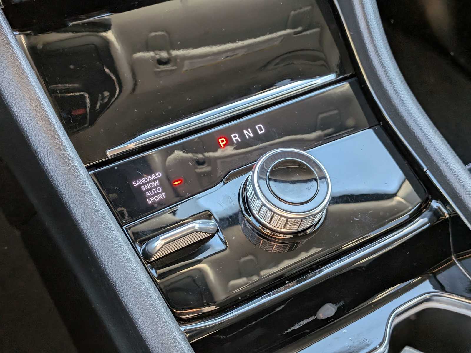 Thumbnail: 2023 Jeep Grand Cherokee - 31