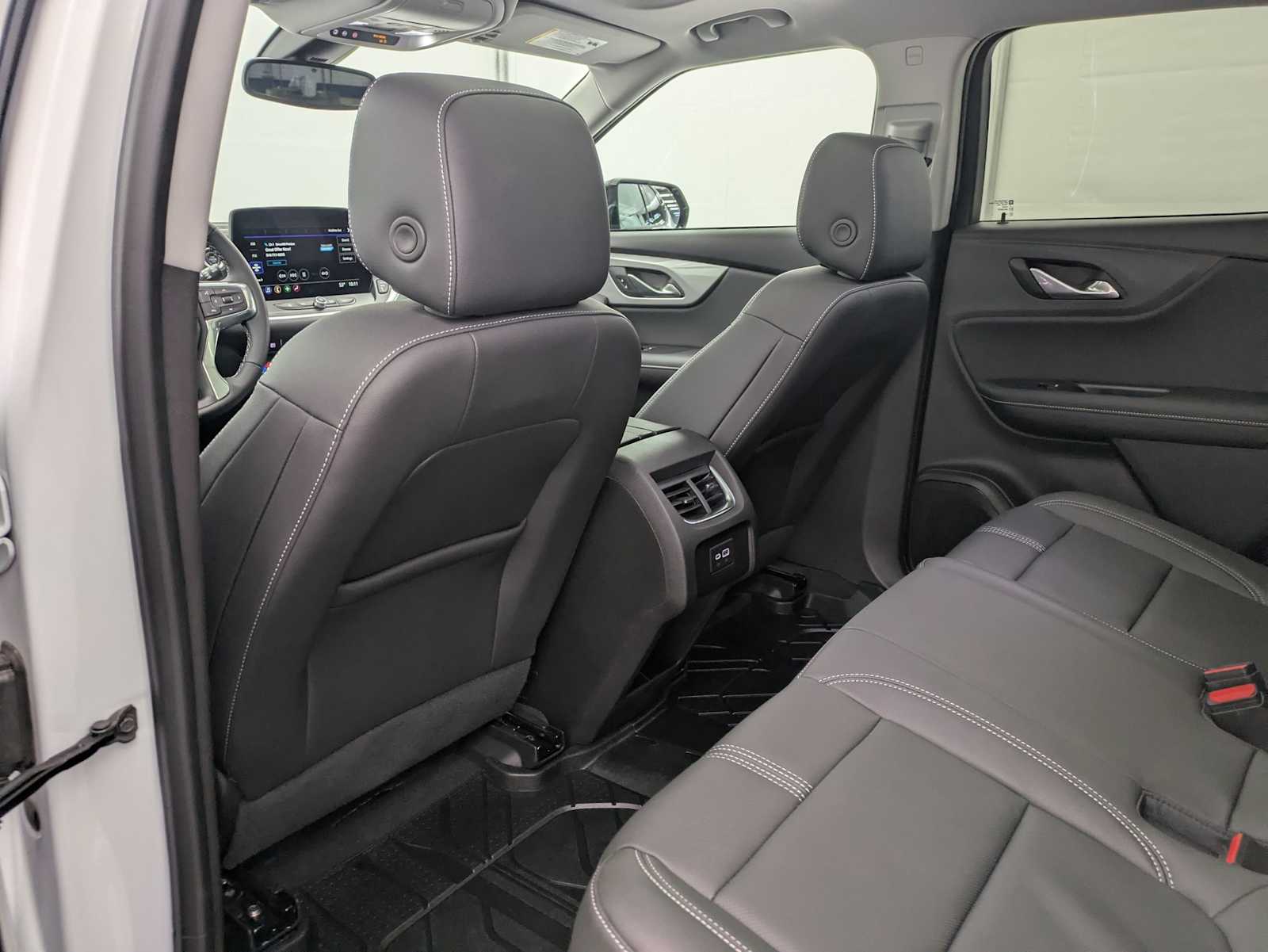 Thumbnail: 2024 Chevrolet Blazer - 18