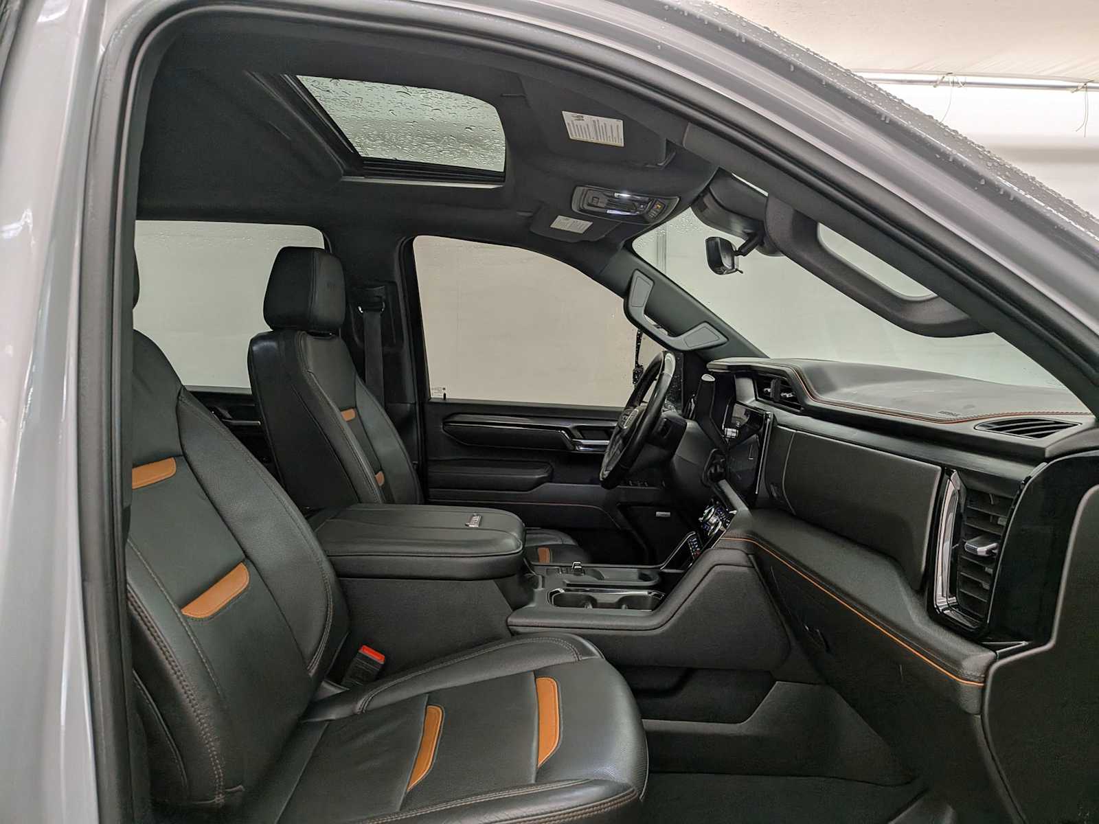 Thumbnail: 2025 GMC Sierra 3500 - 24