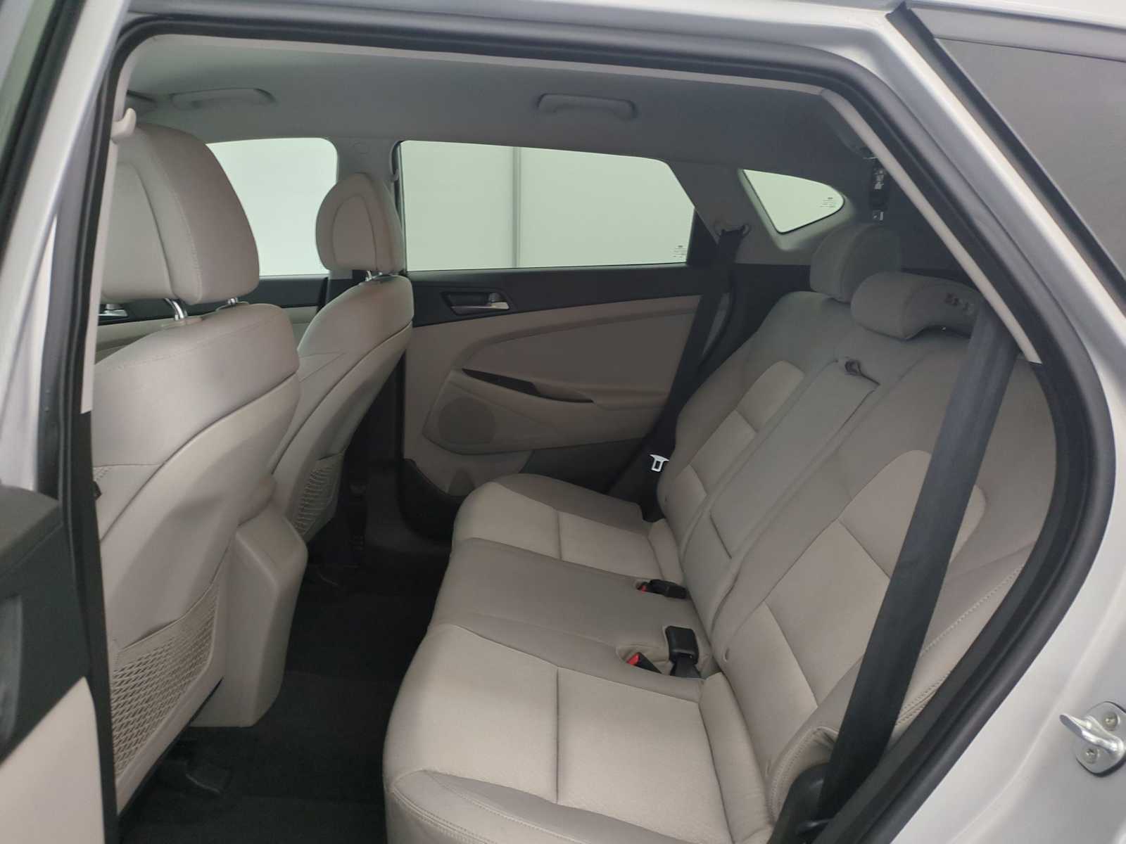 Thumbnail: 2017 Hyundai Tucson - 18