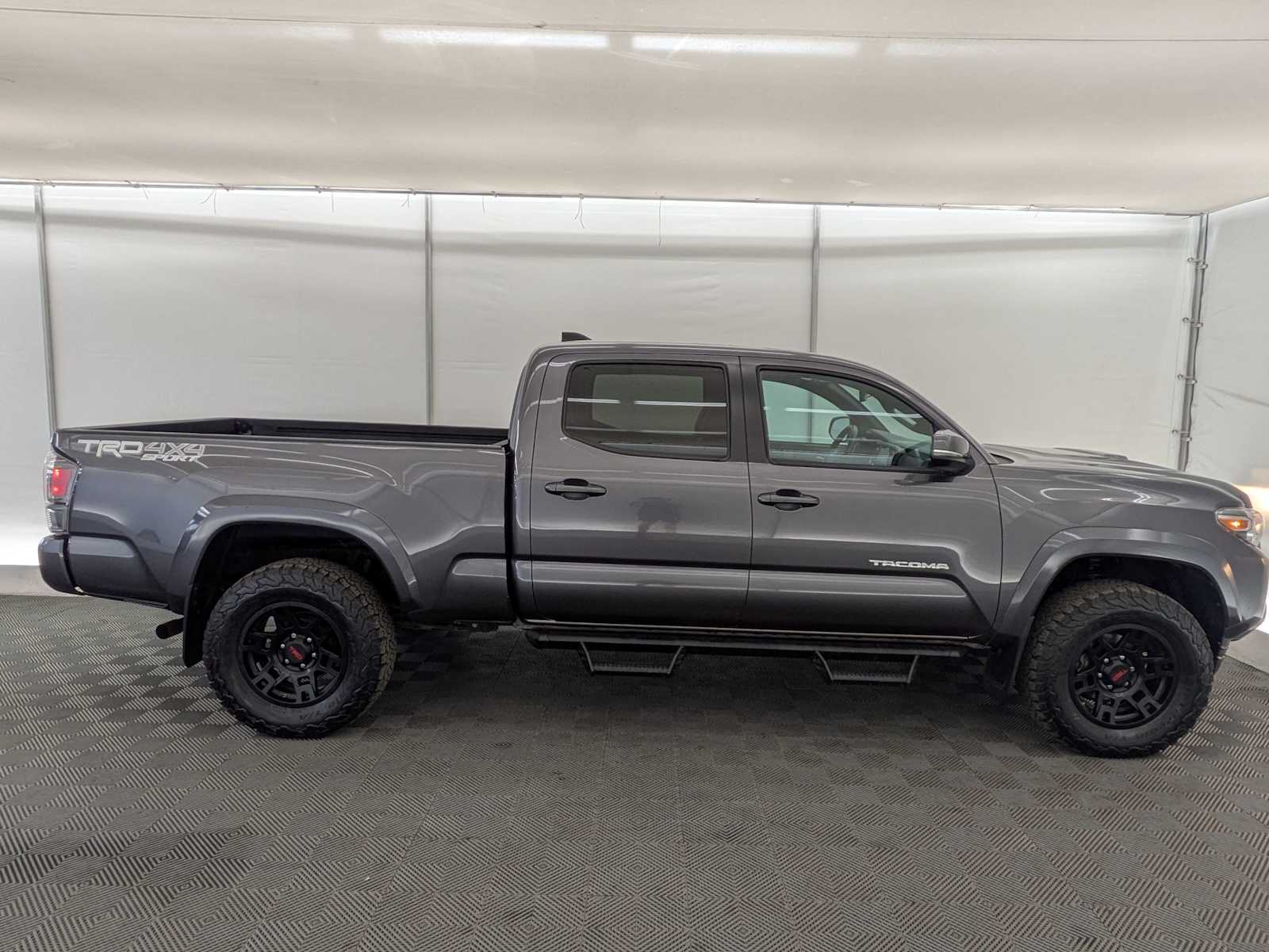 2020 Toyota Tacoma TRD Sport 7