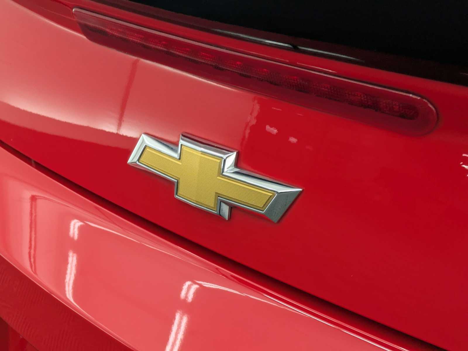 Thumbnail: 2015 Chevrolet Camaro - 12