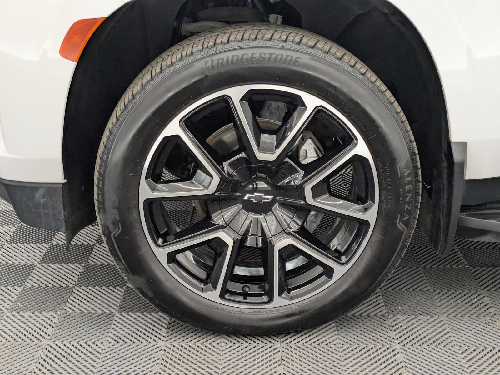 Thumbnail: 2024 Chevrolet Suburban - 14