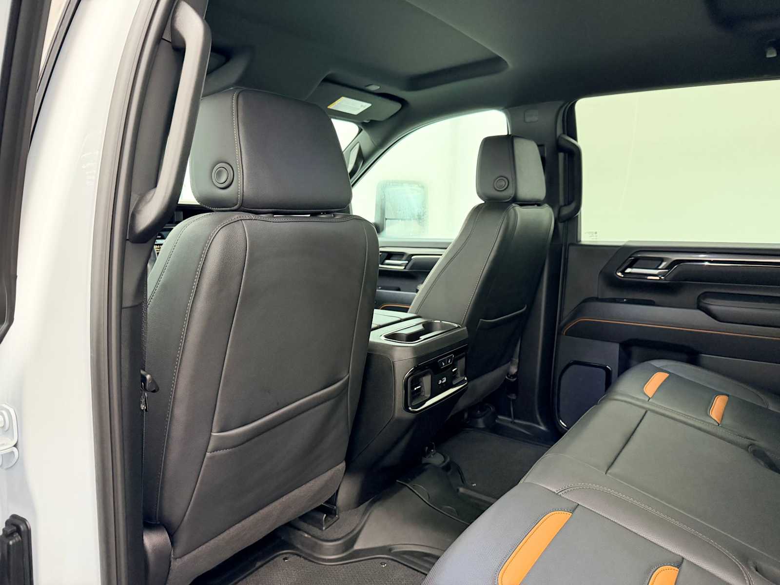 Thumbnail: 2025 GMC Sierra 2500 - 20