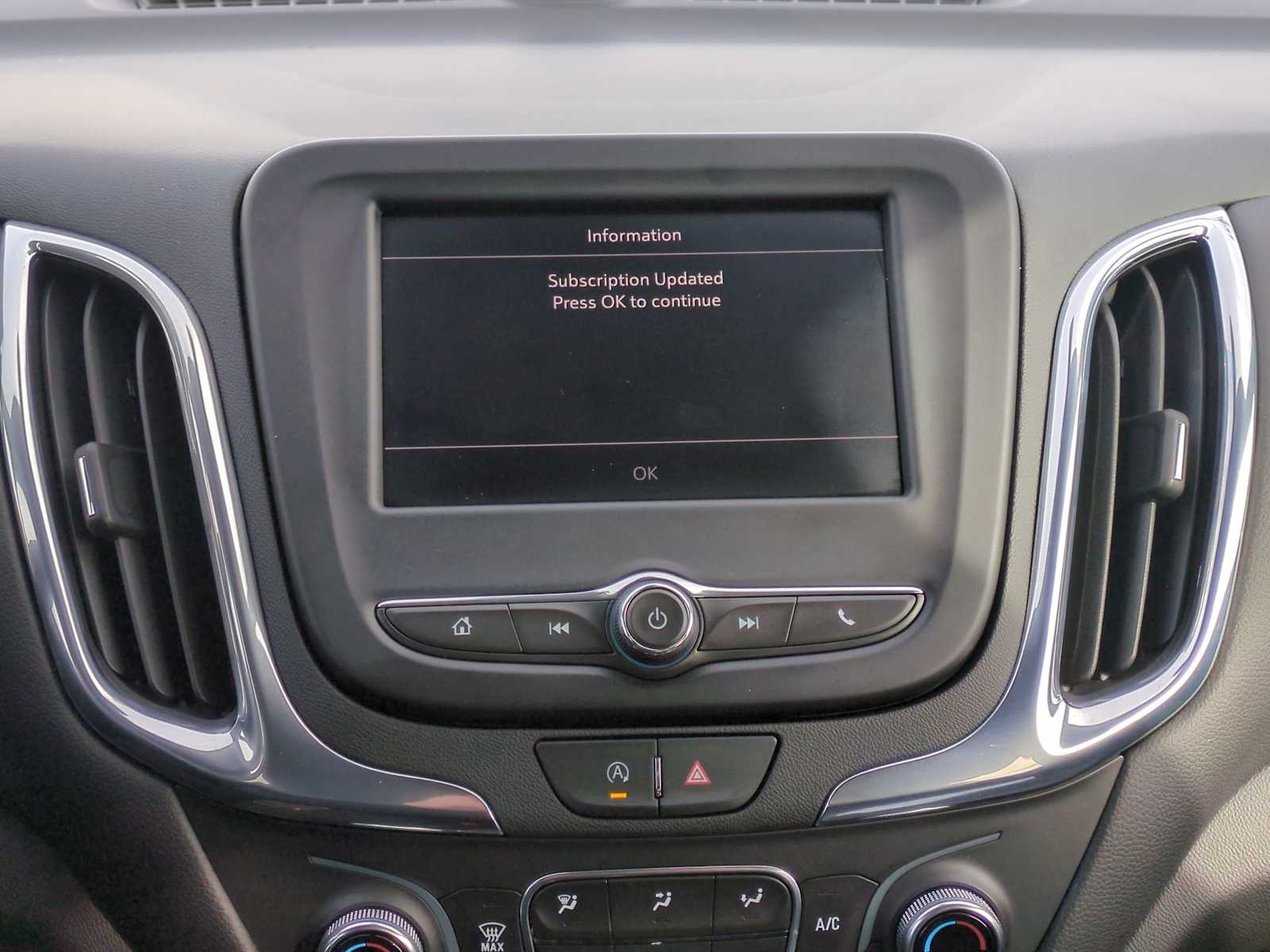 Thumbnail: 2023 Chevrolet Equinox - 22