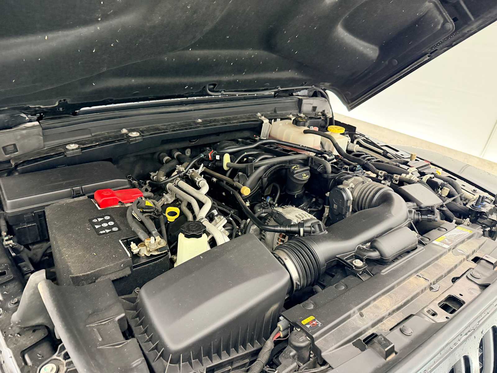 Thumbnail: 2022 Jeep Gladiator - 16