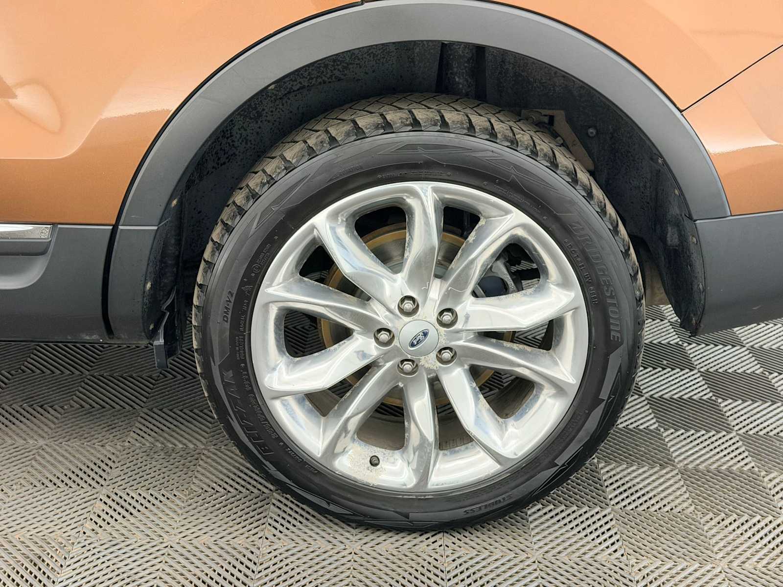 Thumbnail: 2012 Ford Explorer - 14