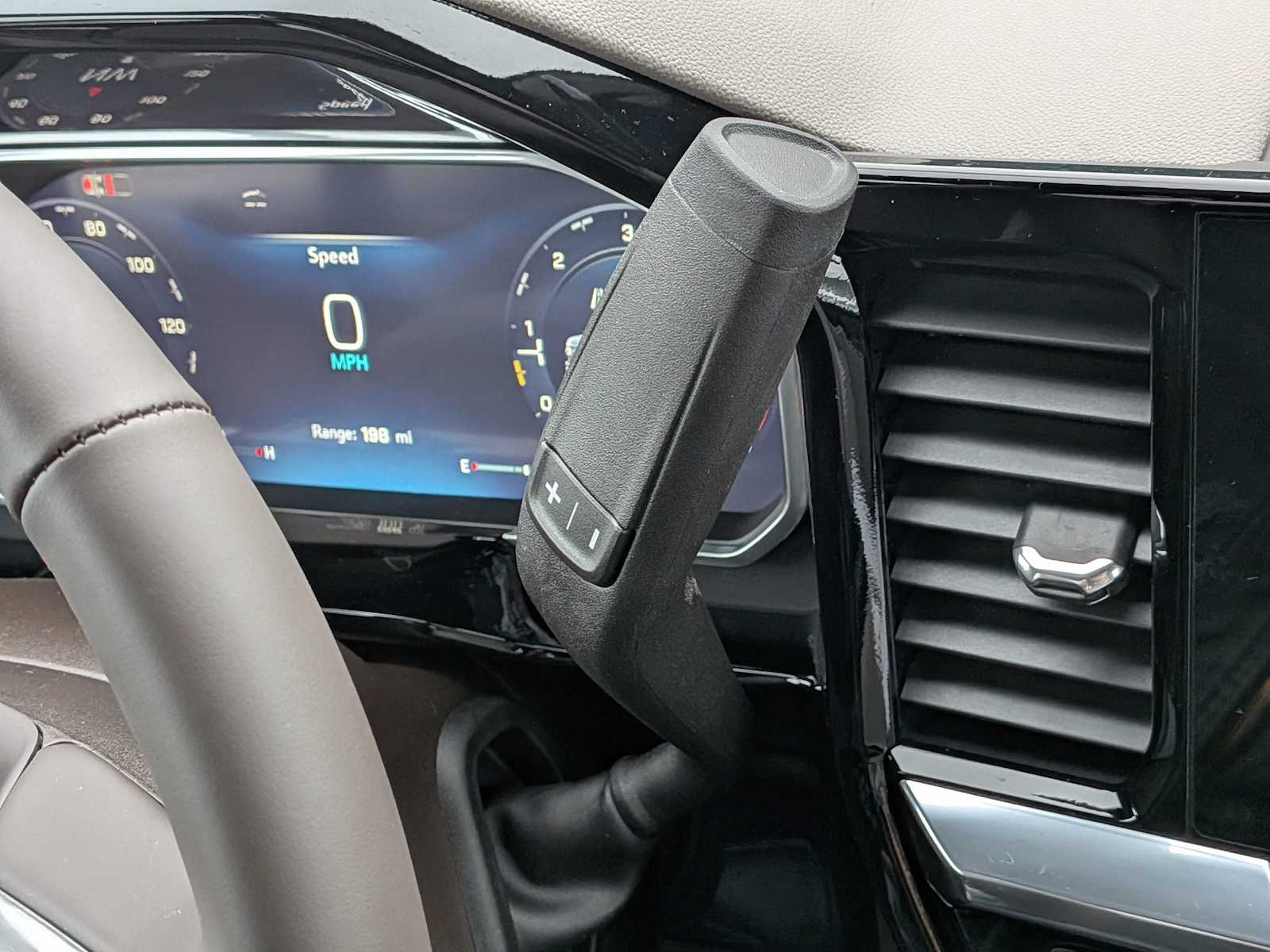 Thumbnail: 2026 Chevrolet Silverado 1500 - 33