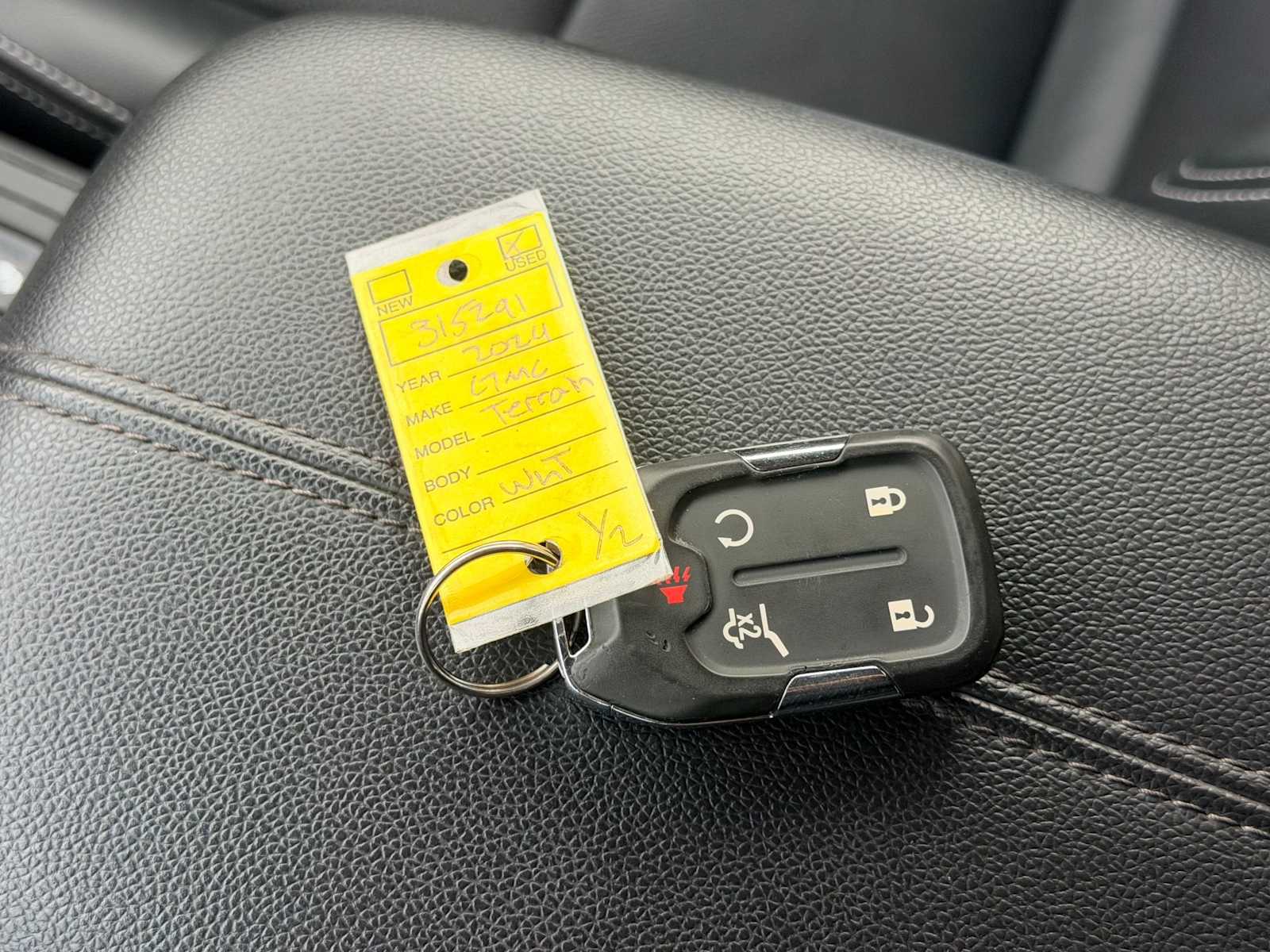 Thumbnail: 2024 GMC Terrain - 36