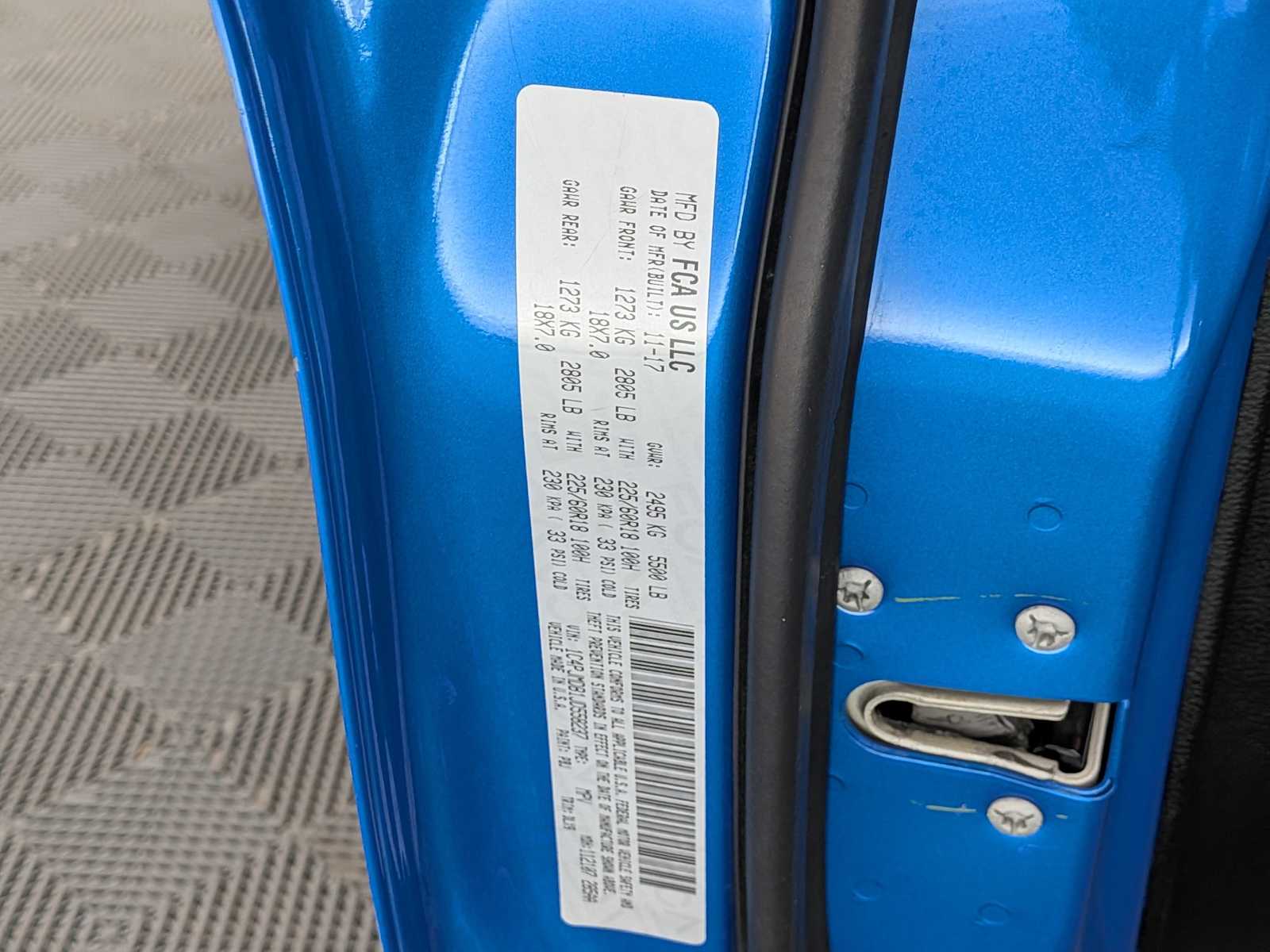 Thumbnail: 2018 Jeep Cherokee - 37