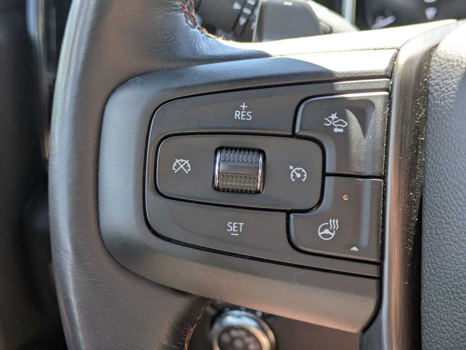 2023 GMC Sierra 1500 AT4 24