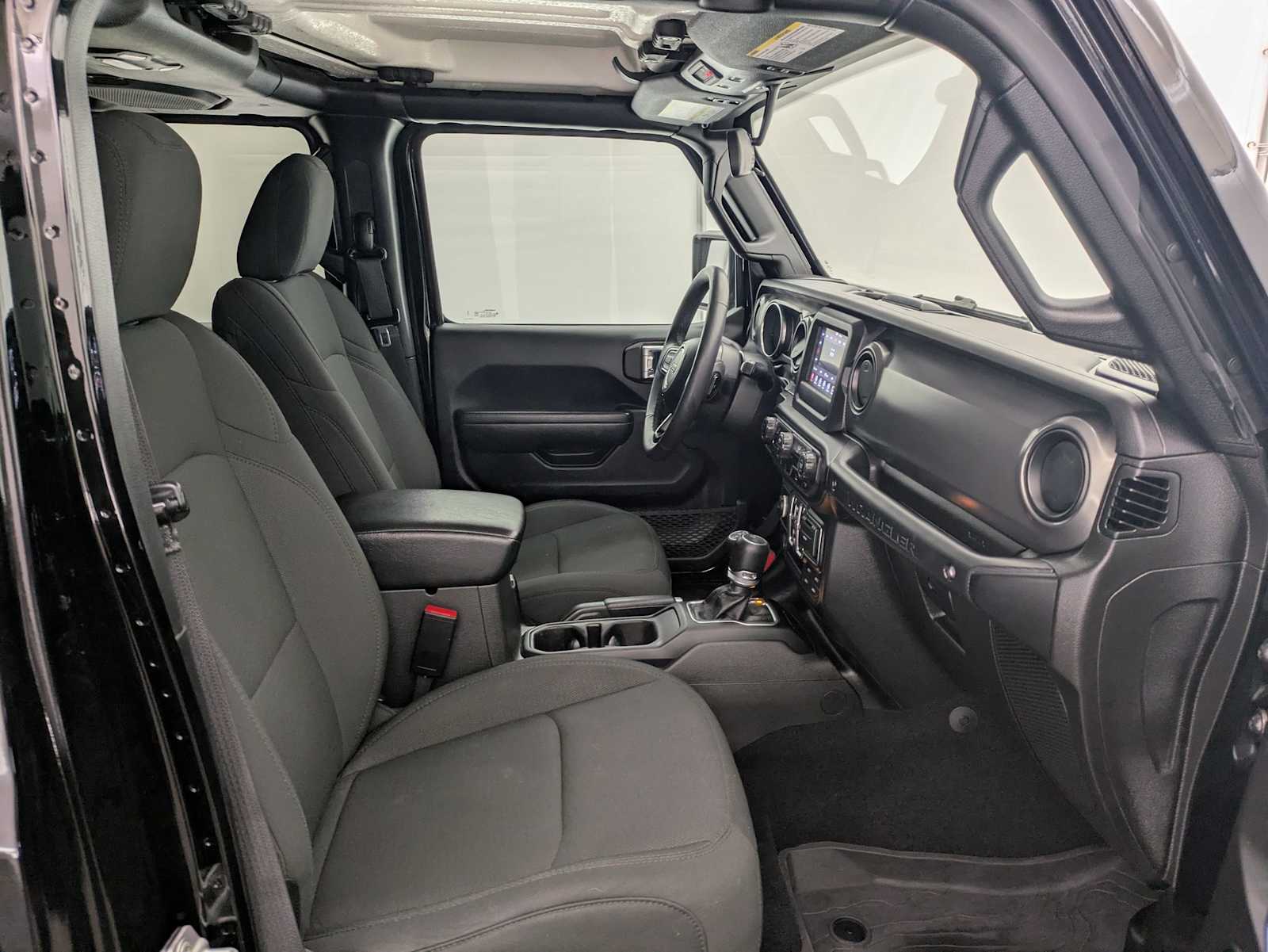 Thumbnail: 2023 Jeep Wrangler - 22