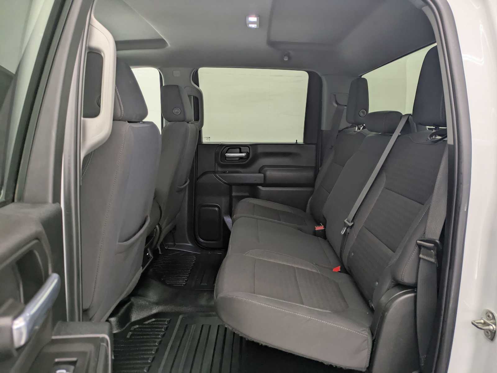 Thumbnail: 2021 Chevrolet Silverado 3500 - 22