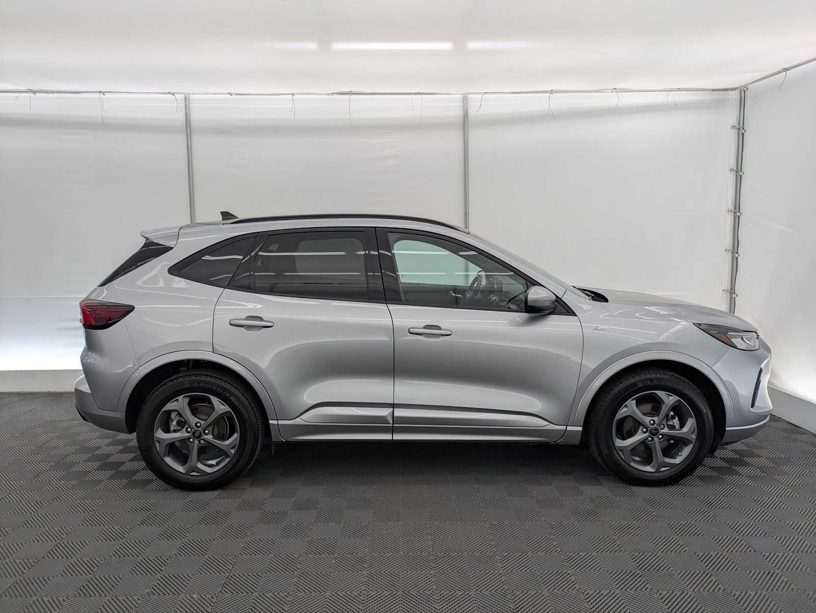 Thumbnail: 2023 Ford Escape - 7