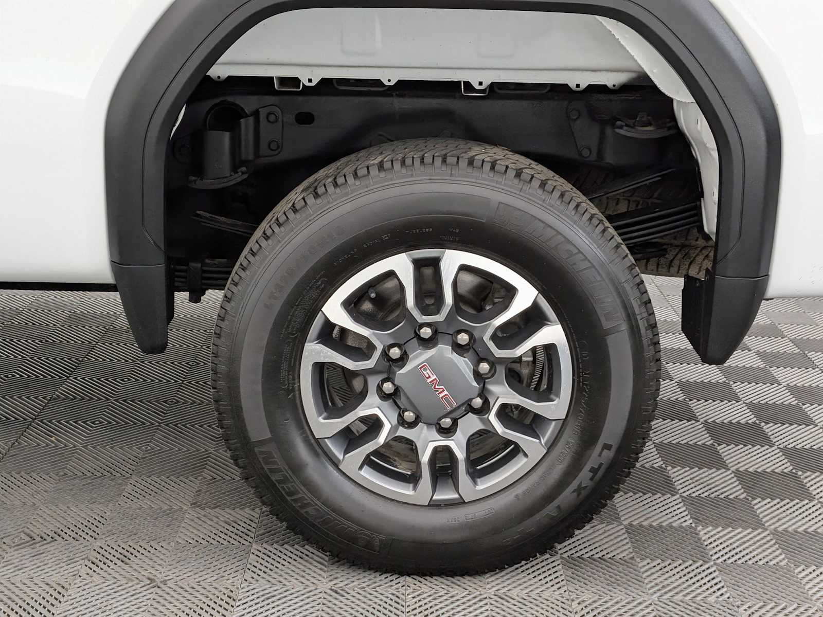 Thumbnail: 2024 GMC Sierra 3500 - 15